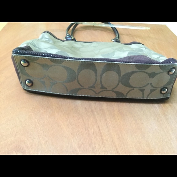 Coach purse - Picture 6 of 8